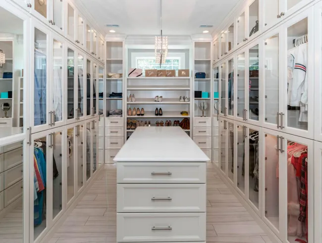 Vestidores de diseño premium en Málaga